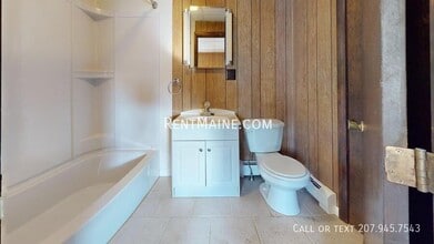 282 Main St, Unit 6 in Waterville, ME - Building Photo - Building Photo