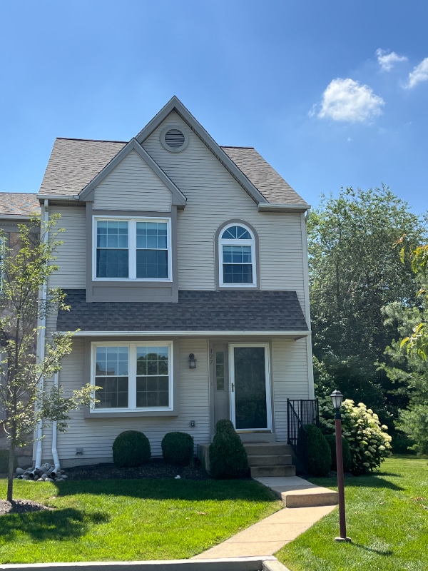 property at 127 Concord Ct