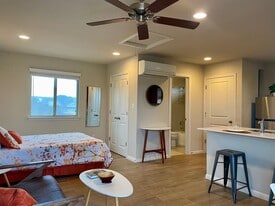 8317 Daisy Cutter Crossing in Georgetown, TX - Building Photo