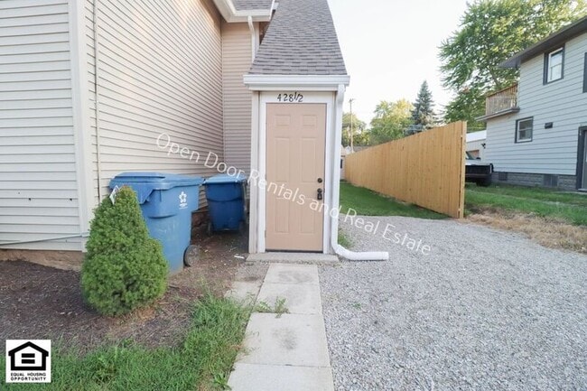428 1/2 Lincoln Hwy E in New Haven, IN - Building Photo - Building Photo