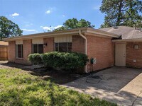 1506 Ansbury Dr photo'