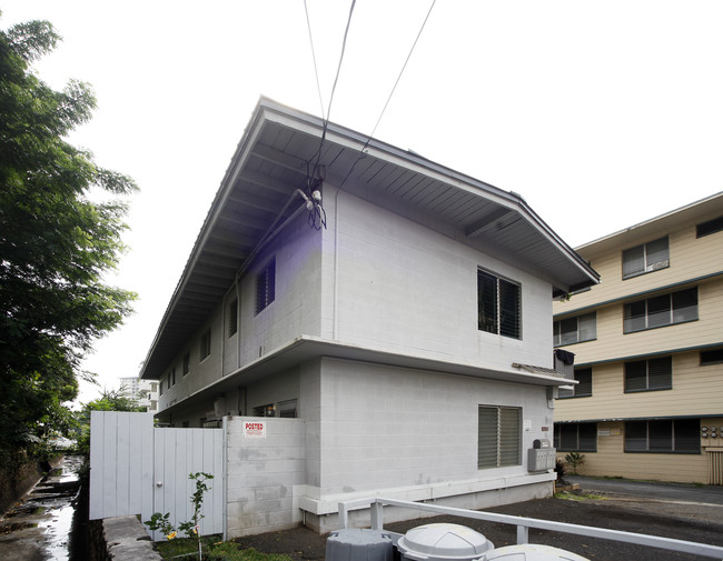 1629 Liholiho St in Honolulu, HI - Building Photo - Building Photo