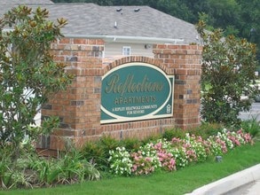 Reflections Apartments in Richmond, VA - Building Photo - Building Photo