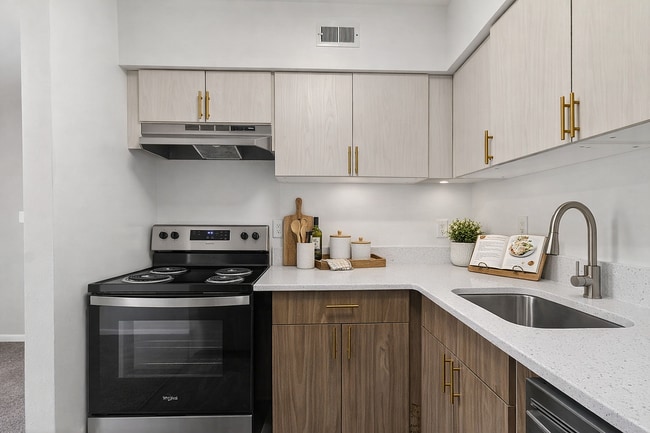 Monarch Crossing in Newport News, VA - Building Photo - Building Photo