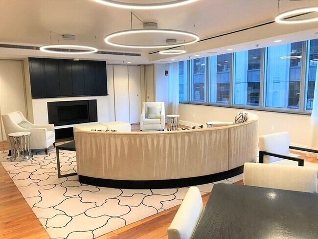 1 Charles St S, Unit 16G in Boston, MA - Building Photo - Building Photo