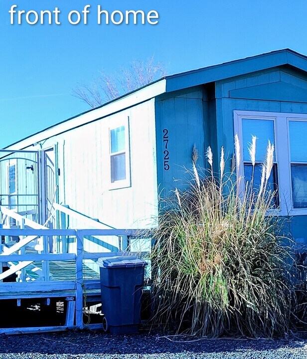 2725 Talapoosa St in Silver Springs, NV - Building Photo