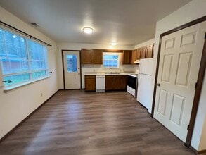 108 Raymond Buckner Dr in Ruidoso, NM - Building Photo - Building Photo