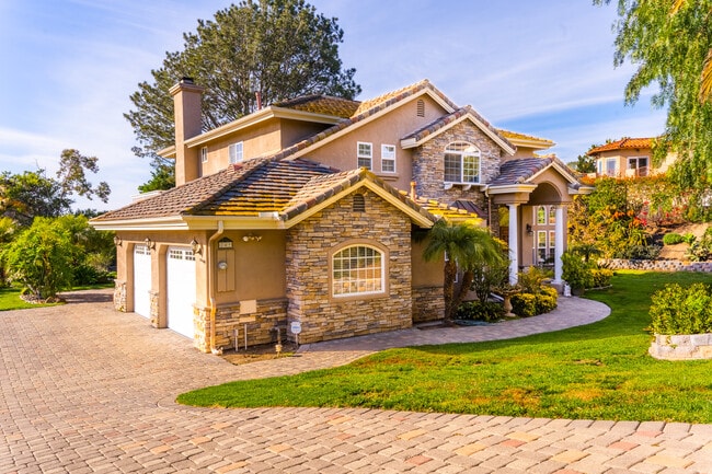 property at 849 Avocado Pl