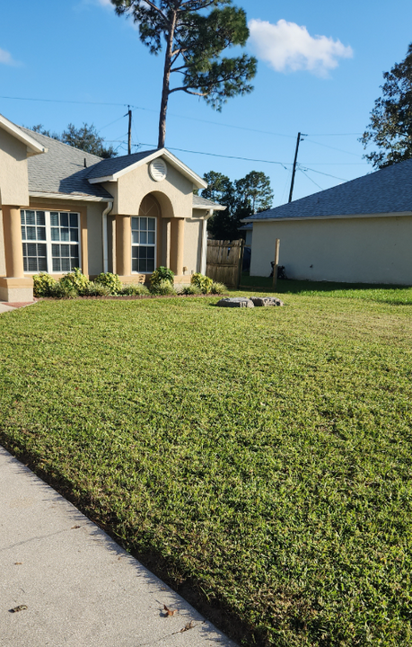 1269 Courtland Blvd in Deltona, FL - Building Photo