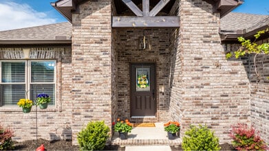 37 Aberdeen Dr in Cabot, AR - Building Photo - Building Photo