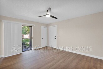 1111 E University Dr in Tempe, AZ - Building Photo - Building Photo