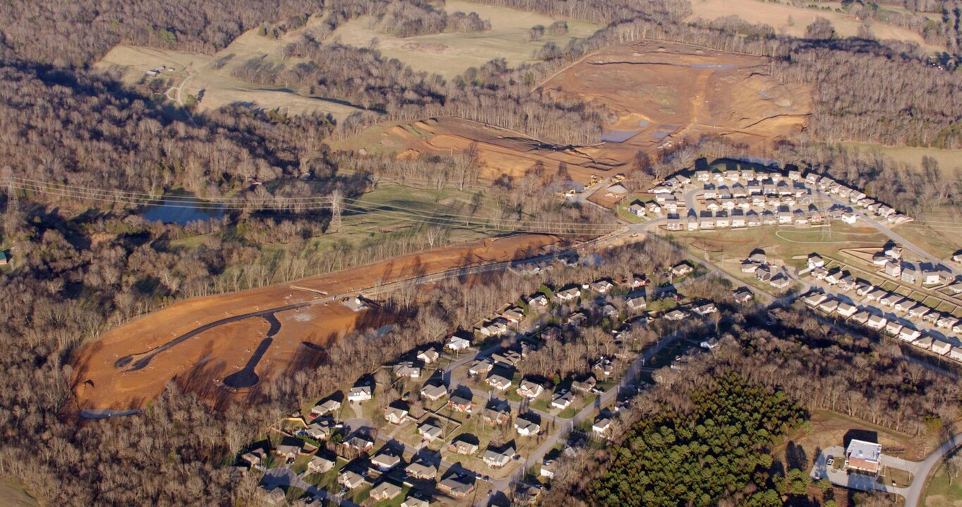 Cottages of Bear Creek in Columbia, TN - Building Photo