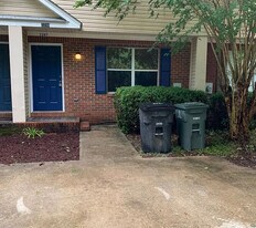2287 Tina Dr in Tallahassee, FL - Building Photo