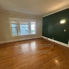 1335 Logan St SE in Grand Rapids, MI - Building Photo - Building Photo