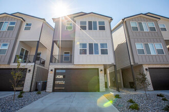 642 E 460 S in American Fork, UT - Foto de edificio - Building Photo