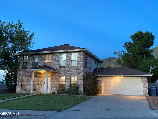 property at 858 Via Redonda Ct