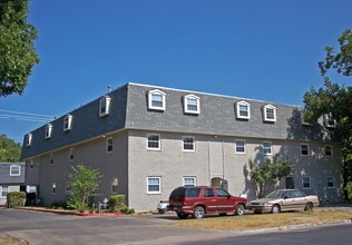 Hyde Park I & II in Austin, TX - Foto de edificio - Building Photo