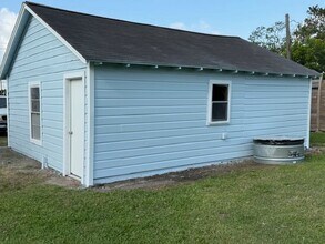 4822 W Cedar Bayou Lynchburg Rd in Baytown, TX - Building Photo - Building Photo