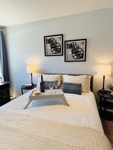 3687 4th Ave, Unit 203 in San Diego, CA - Building Photo - Building Photo