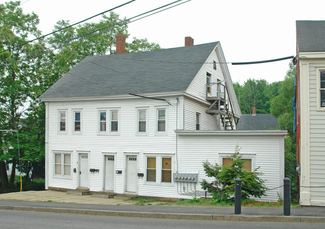 16 Main St in Topsham, ME - Building Photo - Building Photo