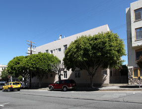 2300 Van Ness Ave in San Francisco, CA - Building Photo - Building Photo