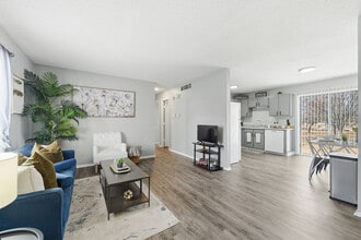 Parkview Townhomes in Wichita, KS - Building Photo - Building Photo