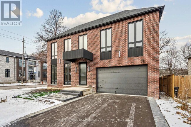 78 Burncrest Dr in Toronto, ON - Building Photo - Building Photo