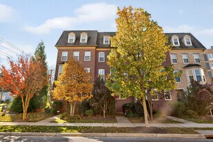 7902 Yellowstone Way in Rockville, MD - Building Photo