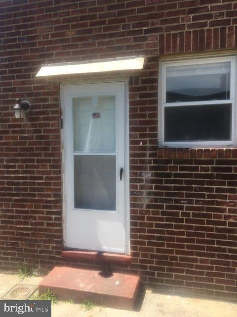 property at 1402 Collings Rd