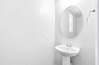 2263 S Henry Ln in Gilbert, AZ - Building Photo - Building Photo