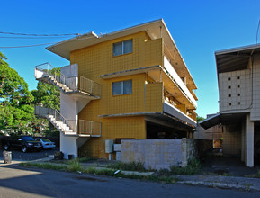 1316 Matlock Ave in Honolulu, HI - Building Photo - Building Photo