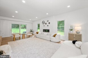8225 Hawkins Creamery Rd in Gaithersburg, MD - Building Photo