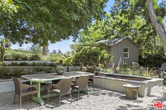 2027 Park Dr in Los Angeles, CA - Building Photo - Building Photo