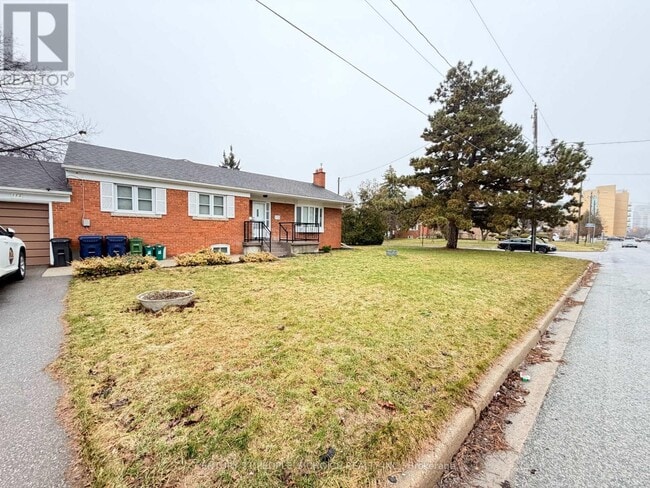 172 Allanford Rd in Toronto, ON - Building Photo - Building Photo