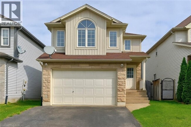 property at 10 Verona St
