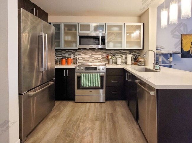 400 Keawe St in Honolulu, HI - Building Photo - Building Photo
