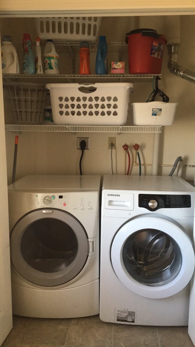 208 N Cottonwood Ave in Canon City, CO - Building Photo - Building Photo