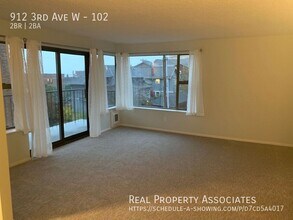912 3rd Ave W in Seattle, WA - Building Photo - Building Photo