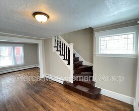 65 Canton St in Manchester, NH - Building Photo - Building Photo