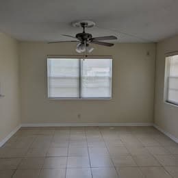 40 Windsor B in West Palm Beach, FL - Building Photo - Building Photo