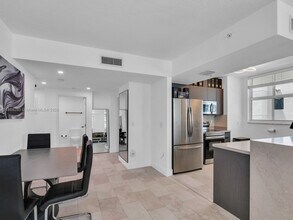 1250 N Miami Ave in Miami, FL - Building Photo - Building Photo