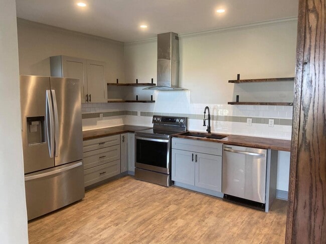 property at 4031 Wesson St