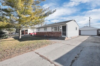 472 Buena Vista Ave in Columbus, OH - Building Photo - Building Photo