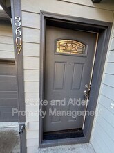 3607 NE 158th Ave in Portland, OR - Building Photo - Building Photo