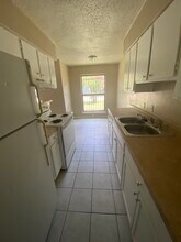 904 Isbell Rd in Fort Worth, TX - Building Photo - Building Photo