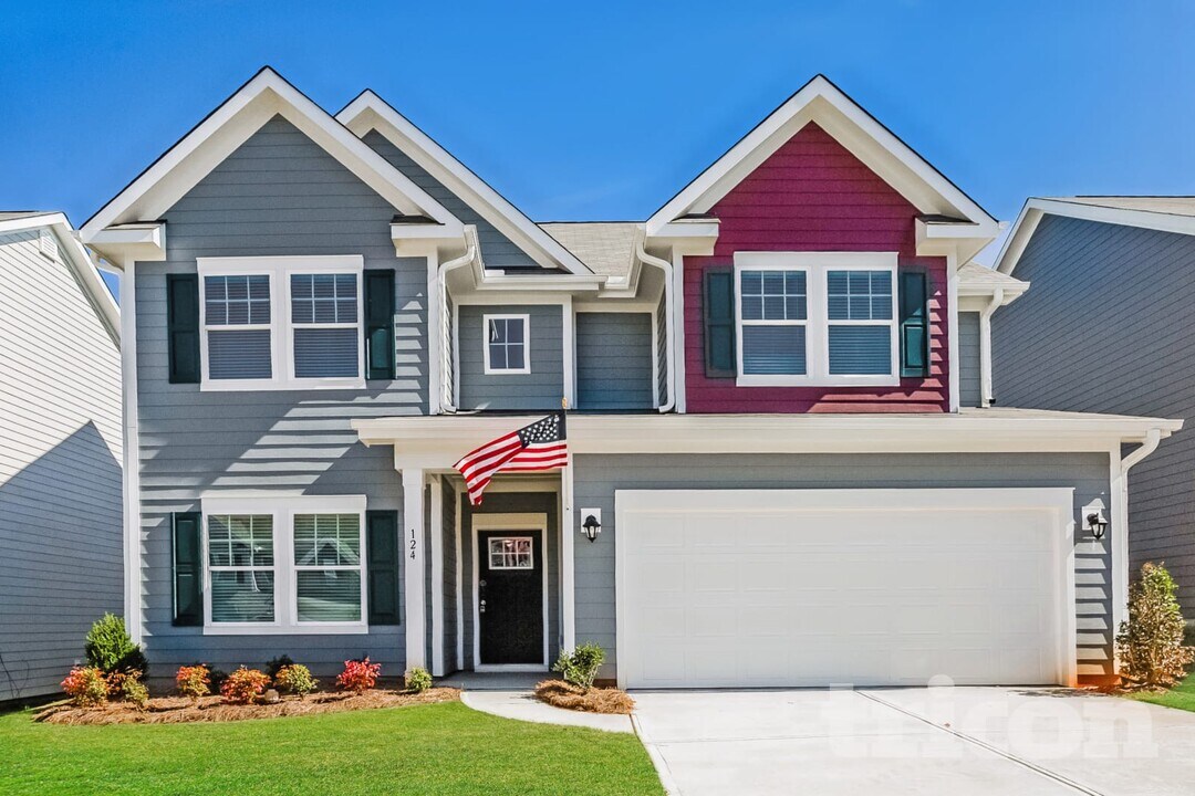 124 Halesworth Rd in Mooresville, NC - Foto de edificio