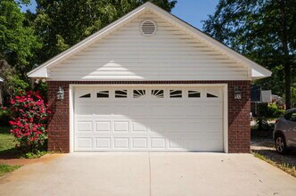 185 Lakewood Dr in Sumter, SC - Building Photo - Building Photo