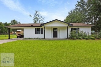 1106 Ricade Dr in Hinesville, GA - Building Photo - Building Photo