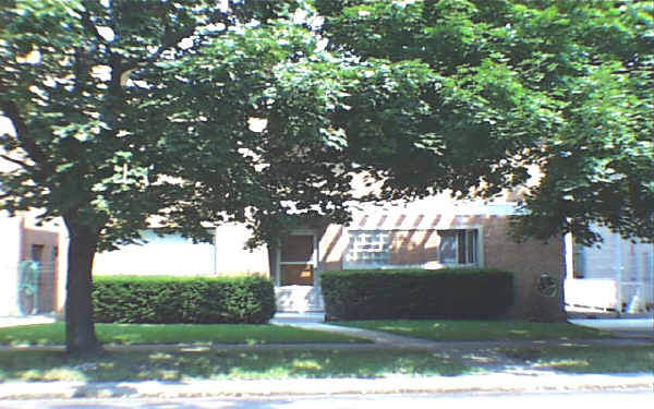 7237-7329 N Ridge Blvd in Chicago, IL - Building Photo