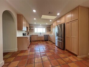5105 Circle Ridge Dr W in Fort Worth, TX - Building Photo - Building Photo